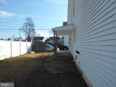 310 W Green St, Millville, NJ 08332 - photo 2