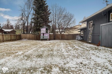 841 W 73rd Ave Anchorage AK-large-003-2-