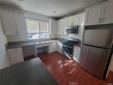 437 N Fries Ave unit 1, Wilmington, CA 90744 - photo 6