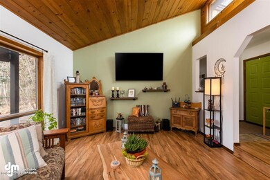 05-Living Room-ELKO0993