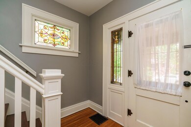 302 Stewart Ave, Columbus, OH 43206 - photo 4