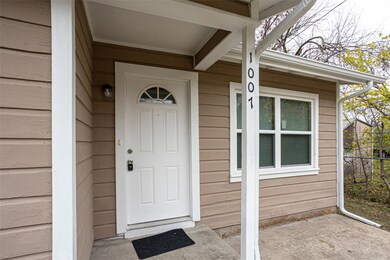 1007 N Walnut St, Cleburne, TX 76033 - photo 4