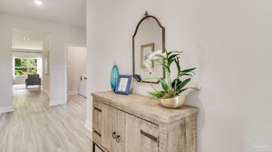 8657 Russellcross Blvd, Pensacola, FL 32507 - photo 2