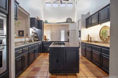 11439 Condor Pass, Helotes, TX 78023 - photo 3