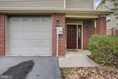 244 Meriweather Dr, Chambersburg, PA 17201 - photo 3