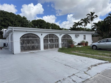 343 W 42nd St, Hialeah, FL 33012 - photo 2