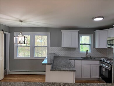 27 Muriel Ave, North Providence, RI 02911 - photo 6