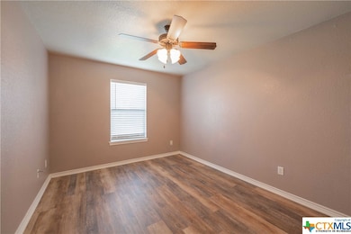 2405 Isabelle Dr, Copperas Cove, TX 76522 - photo 2