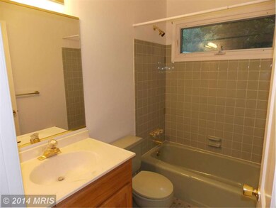 921 Streaker Rd, Sykesville, MD 21784 - photo 7