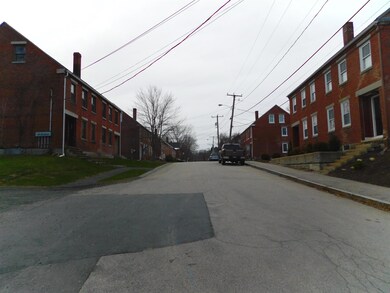 00 4th St, Rollinsford, NH 03869 - photo 5