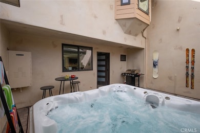 43000 Clover Dr unit 22, Big Bear Lake, CA 92315 - photo 2