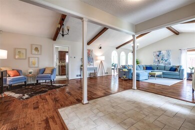 5111 Creighton Dr, Dallas, TX 75214 - photo 4