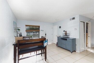 3818 Laso Way, Orlando, FL 32822 - photo 4