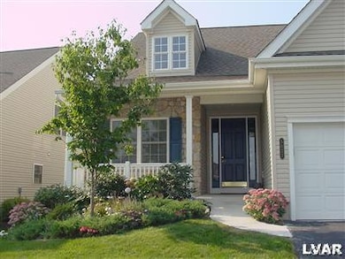 5027 Valley Stream Ln unit 80, Macungie, PA 18062 - photo 2