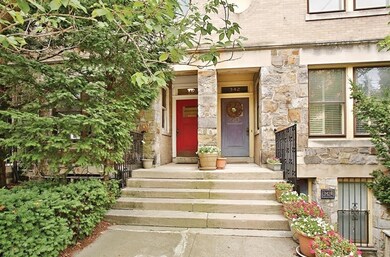 340 Tappan St unit B, Brookline, MA 02445 - photo 2