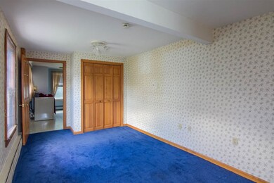 47 School St, Lincoln, NH 03251 - photo 6