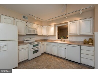 2 Foster Ln, Downingtown, PA 19335 - photo 3