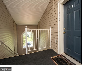 21850 Elkins Terrace unit 300, Sterling, VA 20166 - photo 2