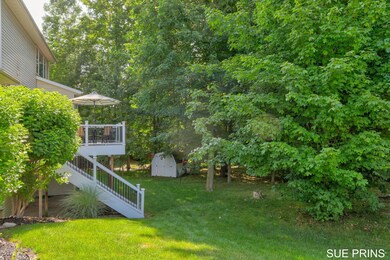 5-web-or-mls-2060 Conifer Ridge Dr SW, B