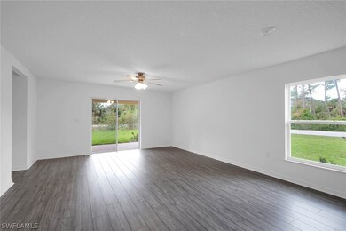 172 Yager Cir, Fort Myers, FL 33913 - photo 7