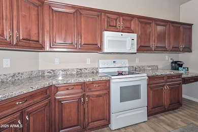 19835 N 90th Ln, Peoria, AZ 85382 - photo 3