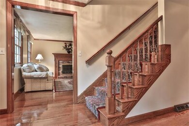 22 Lancelot Ln, North Easton, MA 02356 - photo 5