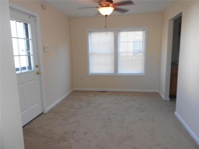 17 Ives St, Blackstone, MA 01504 - photo 5