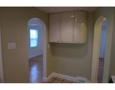 19 Grew Hill Rd unit 2, Roslindale, MA 02131 - photo 3