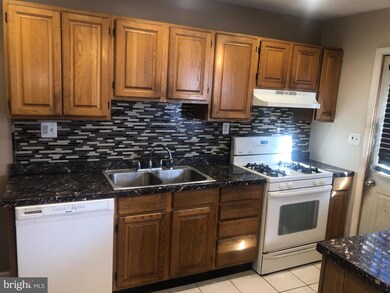 2122 Sunnythorn Rd, Middle River, MD 21220 - photo 3