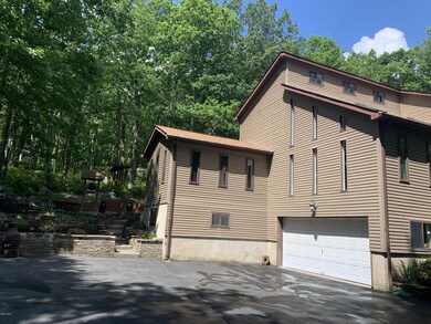 100 Concours Ln, Hawley, PA 18428 - photo 2