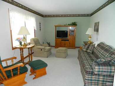 9386 S Marion Rd, Warren, IN 46792 - photo 7