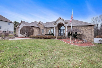 3055 Shyre Cir, Davison, MI 48423 - photo 3