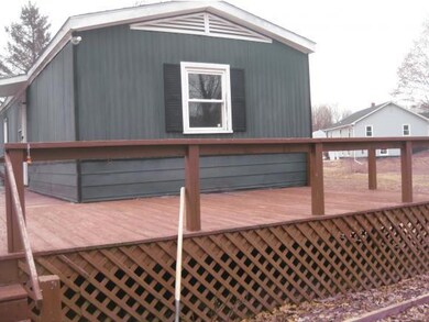 32 Summers St, Richmond, VT 05477 - photo 3