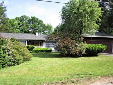 17 Brentwood Dr, Holden, MA 01520 - photo 2