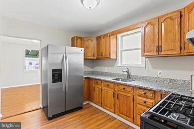 1710 Brookview Rd, Dundalk, MD 21222 - photo 7