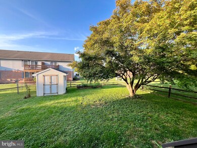 405 Washington Blvd, Womelsdorf, PA 19567 - photo 6