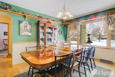 8246 Harlow Ave SW, Byron Center, MI 49315 - photo 4