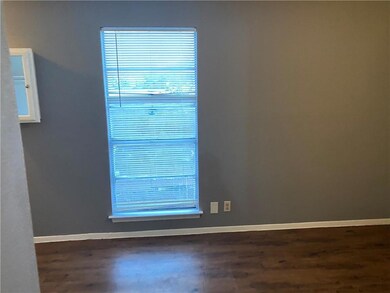 8919 Galewood Dr unit 203, Austin, TX 78758 - photo 7