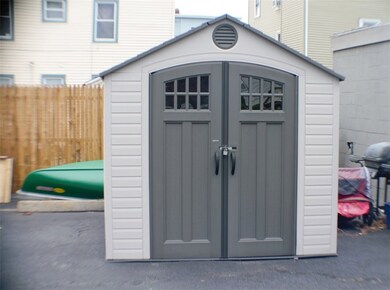 77 Henry St, Central Falls, RI 02863 - photo 4