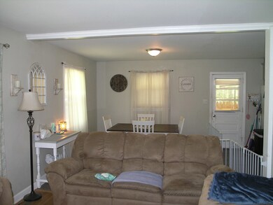 Family/Dining Room