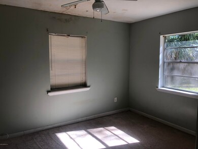 1949 Burkholder Cir E, Jacksonville, FL 32216 - photo 7