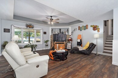 962 Meadowview Dr-26