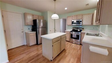 226 Windsor Forest Cir, Fletcher, NC 28732 - photo 7