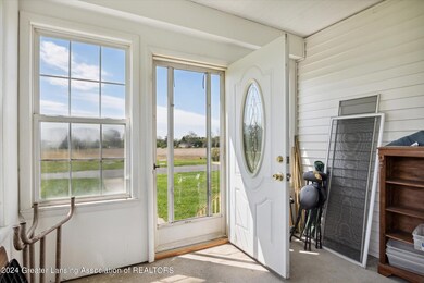 08-5474-Vernon-Rd-WindowStill-19