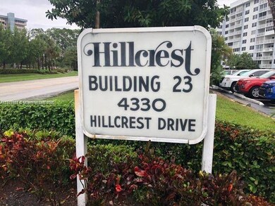 Hillcrest East No.23 unit 1017, Hollywood, FL 33021 - photo 4