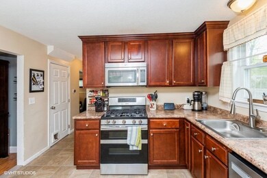 86 Manor Rd, Concord, NH 03303 - photo 6