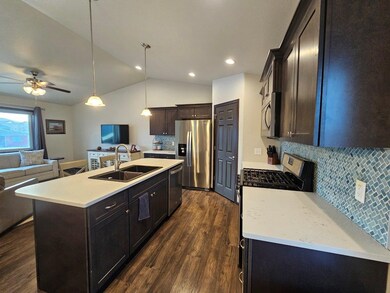 Gas Range, Stainless Steel Appliances