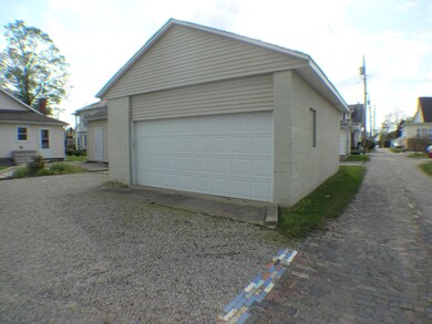 101 East St, Logan, OH 43138 - photo 2