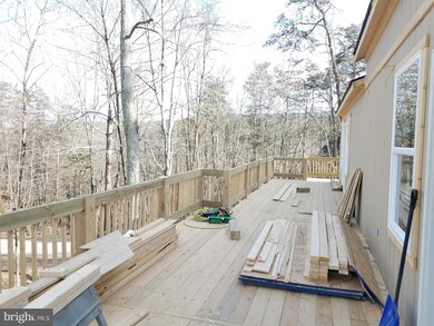 444 Aspen Way N, Basye, VA 22810 - photo 5