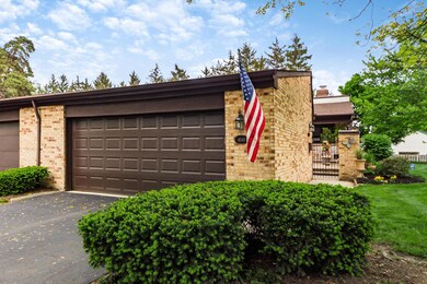 Welcome to 4540 Arlingate Drive East